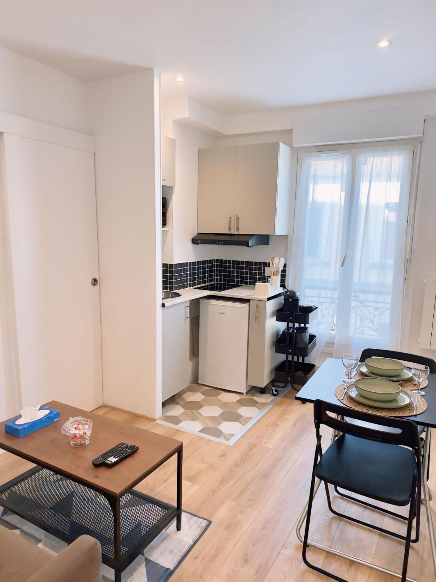 Superb And Elegant Apartment In Paris' Heart Exteriör bild